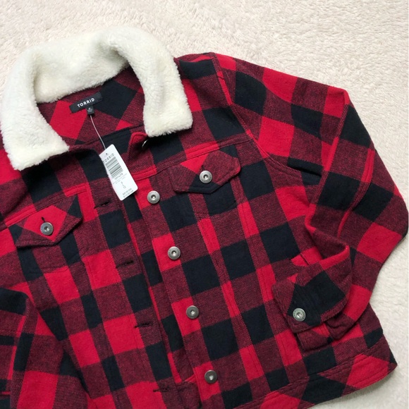Torrid Trucker Coat Buffalo Plaid Red Stretch Twill  Cotton Sherpa Jacket - Picture 2 of 9